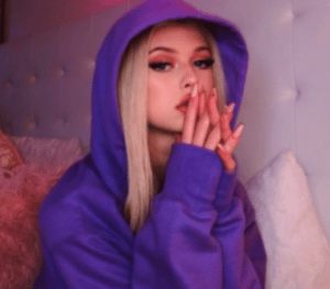 Rainhoe face revealed